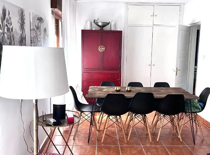 Siemprevivas. Naves, Llanes. Asturias Holiday home