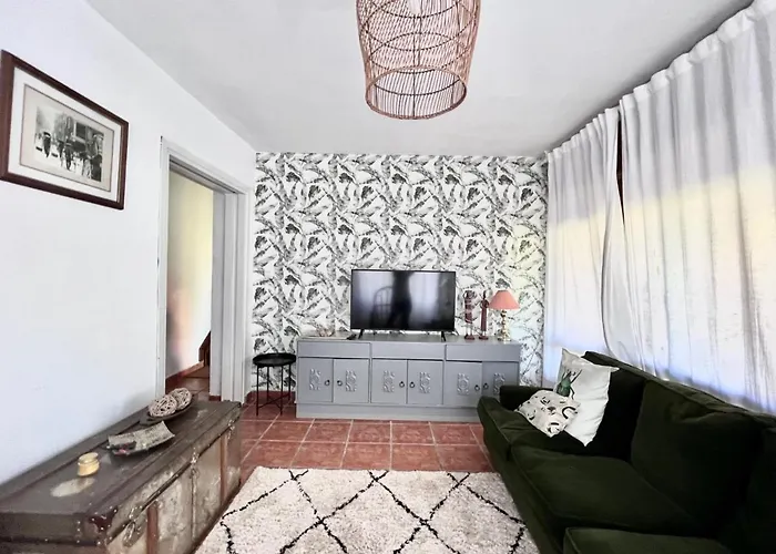 Siemprevivas. Naves, Llanes. Asturias Holiday home