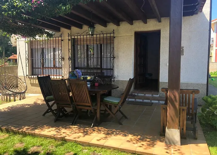 Siemprevivas. Naves, Llanes. Asturias Holiday home *